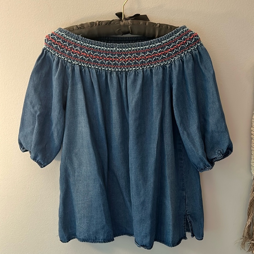 Denim off the sholder blouse